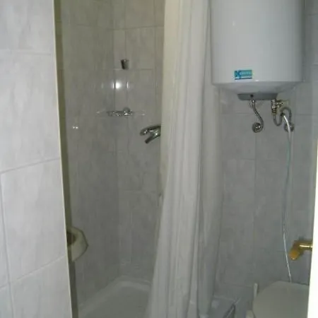 아파트 Lena Apartman